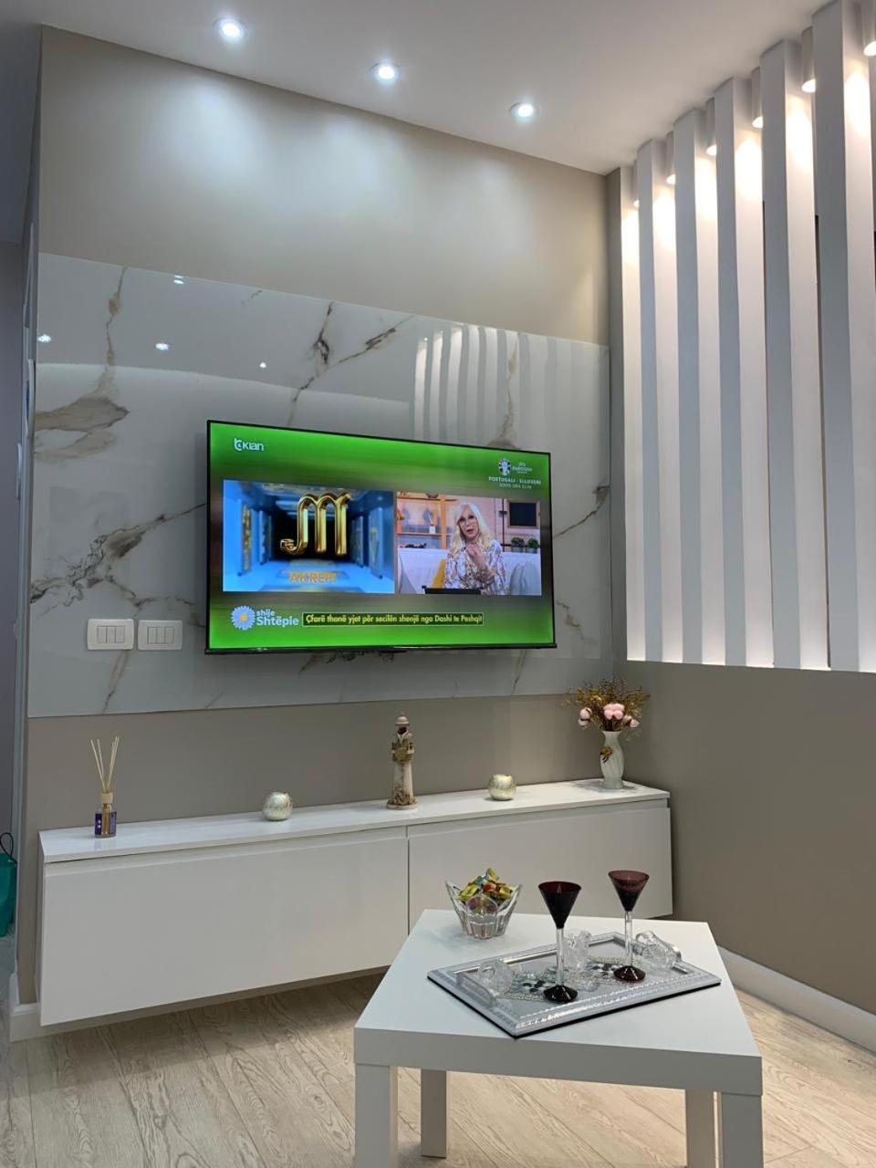 New Valona Apartment City Center Vlorë エクステリア 写真