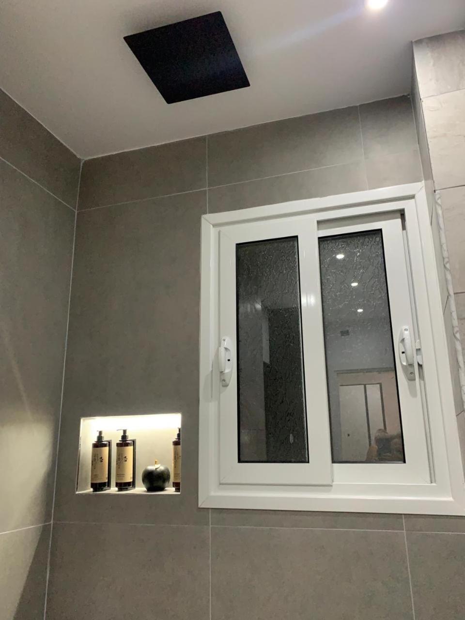 New Valona Apartment City Center Vlorë エクステリア 写真