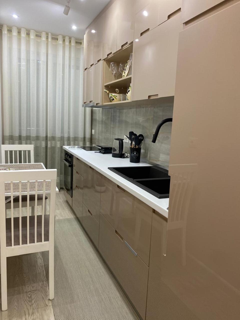 New Valona Apartment City Center Vlorë エクステリア 写真